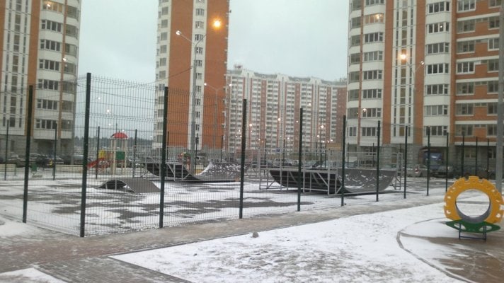 Скейт-парк в г. Лобня, МО