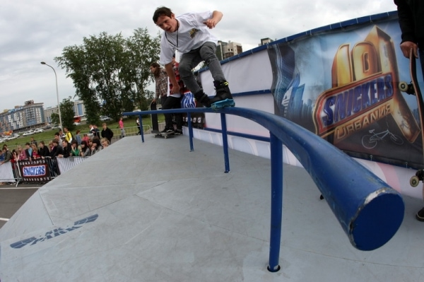 Мобильный скейт-парк для фестиваля Snickers Urbania