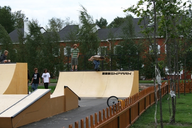 Скейт-парк в международном жилом комплексе "Росинка"