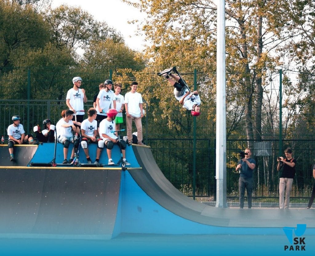 Металлический каркас vs деревянный, что выбрать?