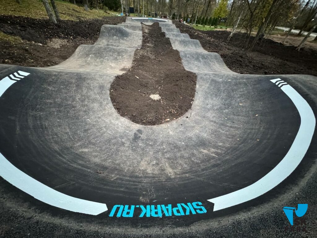 Асфальтовый памп трек в поселке Палкино (Псковская область)