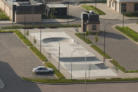 Фото Бетонный памп-трек с мини рампой в ЖК “Догма Парк”г. Краснодар.